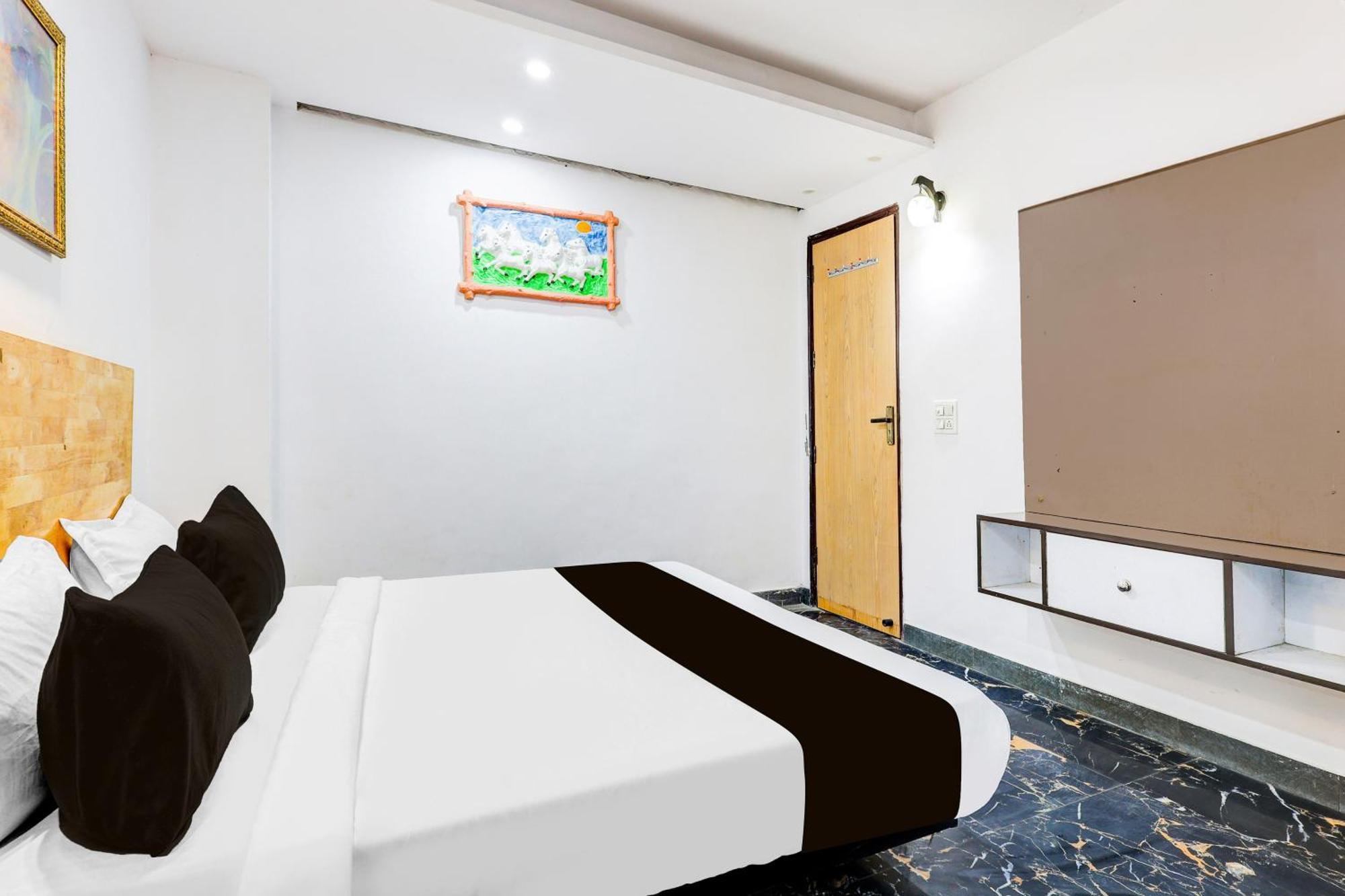 Hotel O Hari Nagar Ashram New Delhi Extérieur photo
