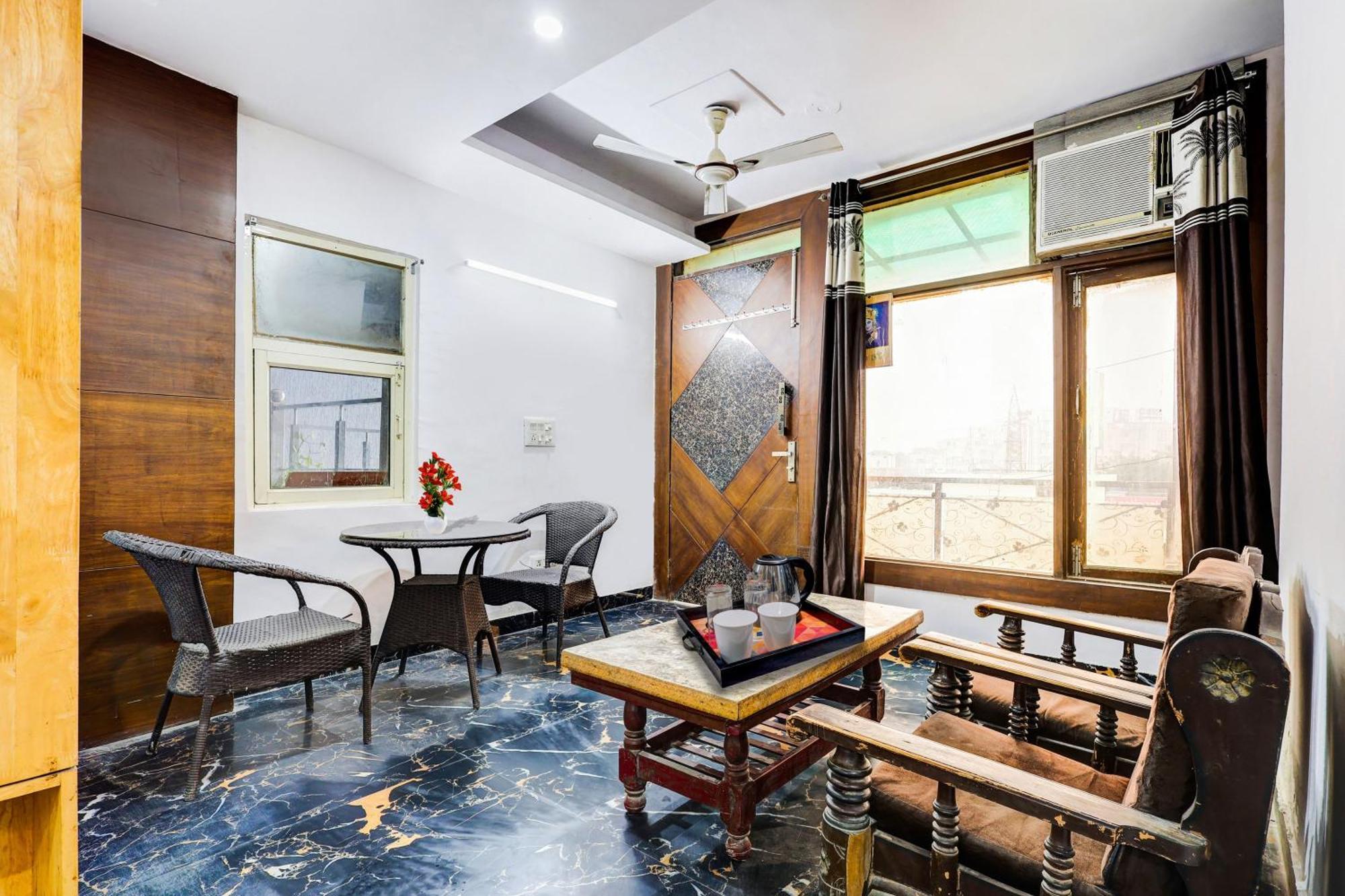 Hotel O Hari Nagar Ashram New Delhi Extérieur photo